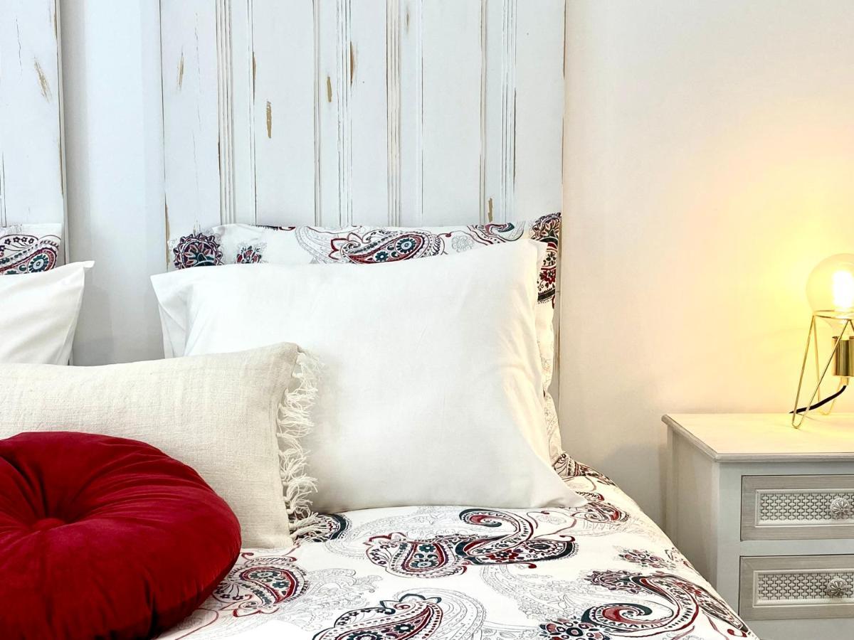 Red Apartment Em Fatima A 250M Do Santuario Ngoại thất bức ảnh