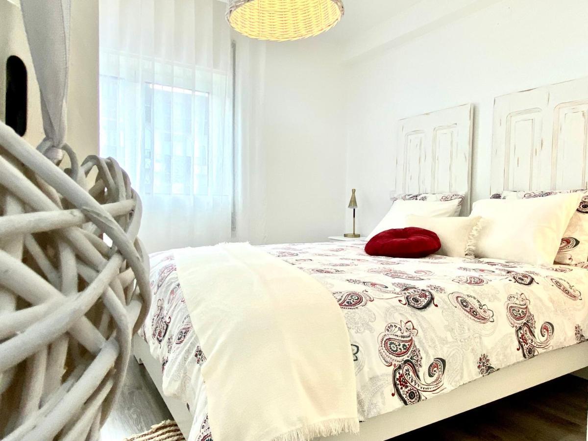 Red Apartment Em Fatima A 250M Do Santuario Ngoại thất bức ảnh